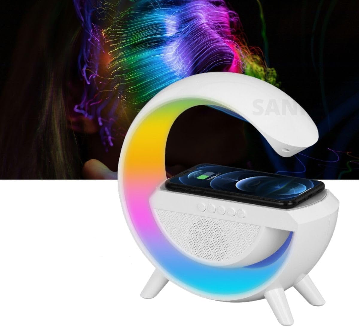X10 Speaker Bluetooth RGB couplé à un chargeur wireless universel.