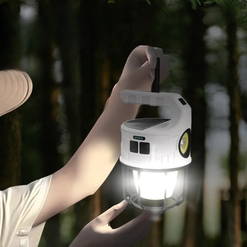 Lampe de poche de charge solaire à LED