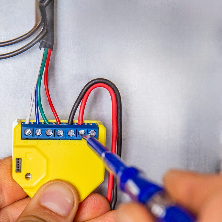 Lumière d'ambiance connectée + Ruban RGB 5M - X10 - X10 Maroc - Livraison gratuite -