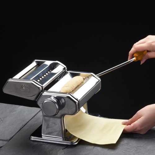 Machine à pâtes professionnelle