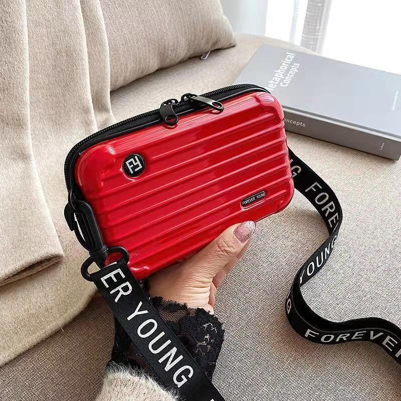 X10-Sac à main luxueux en métal - X10 Maroc - Livraison gratuite - Rouge