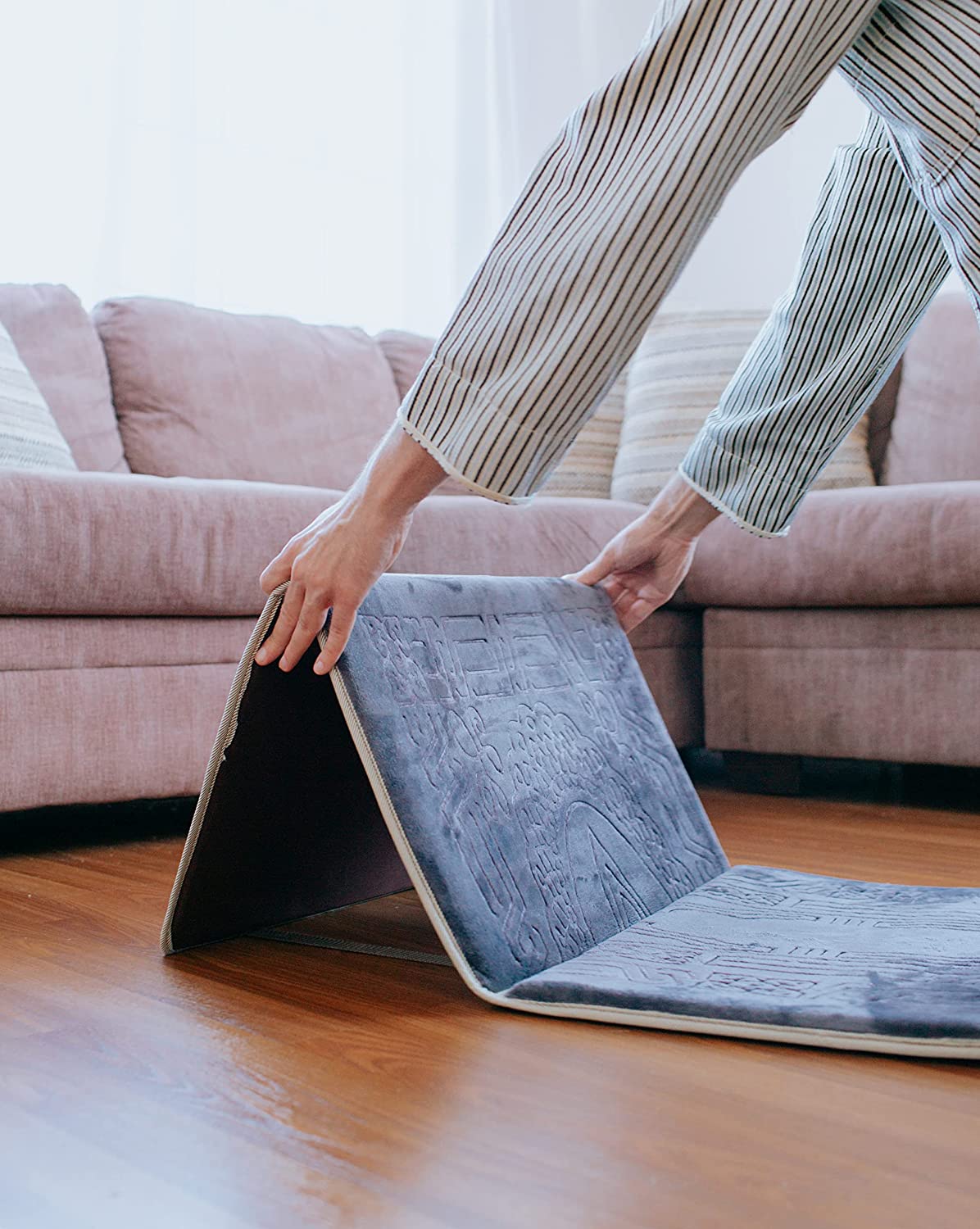 Tapis de prière avec dossier