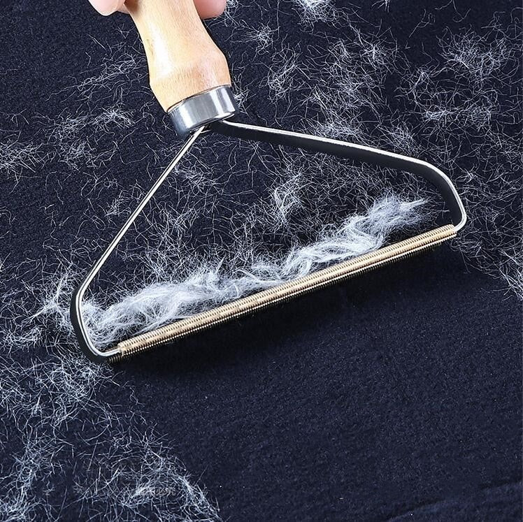 Un outil pour enlever la poussière et les poils d'animaux des vêtement –  X10 Maroc